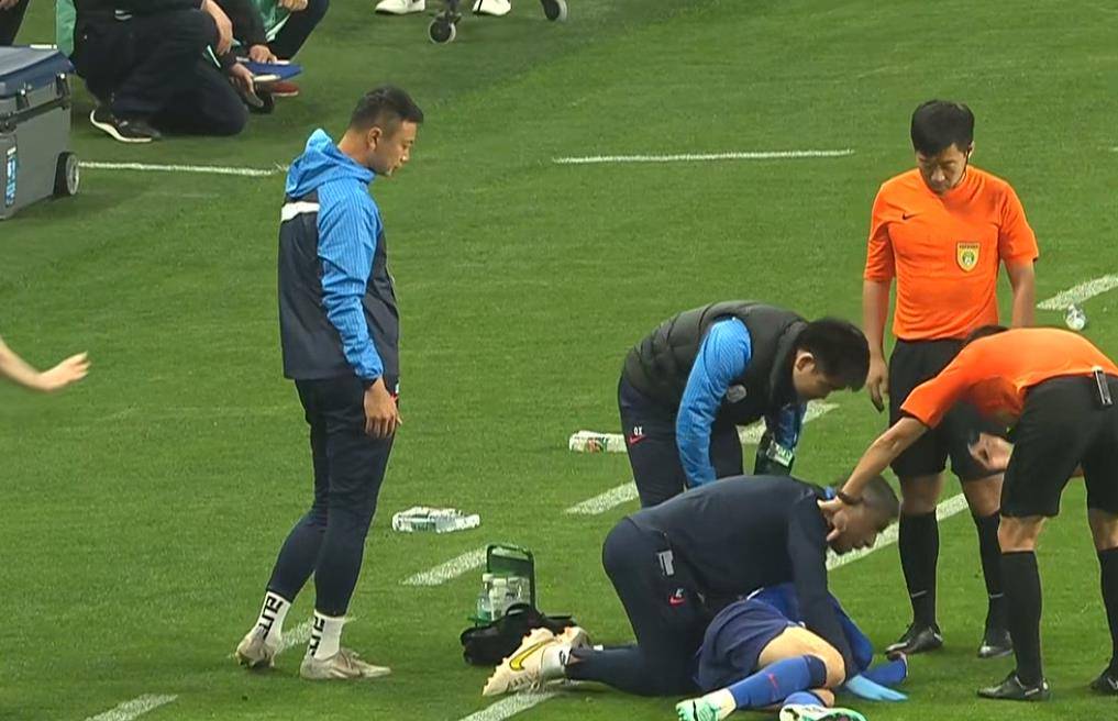 球天下体育官网-上海足球主场