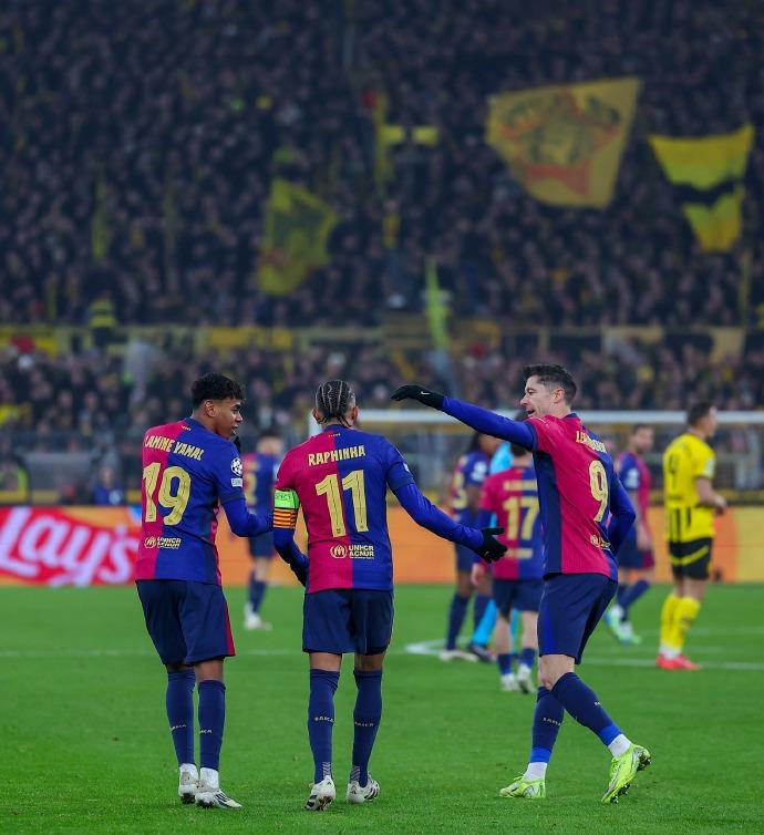 球天下体育-西甲联赛再迎强强对决,双方争夺胜利了吗